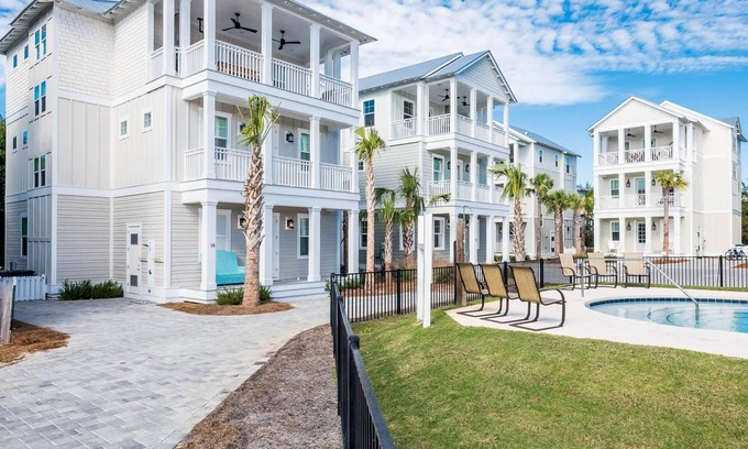 Inlet Beach Casa | Lado de la playa de 30A, a 5 minutos a pie de la playa ... Al lado de Rosemary. Críticas perfectas!