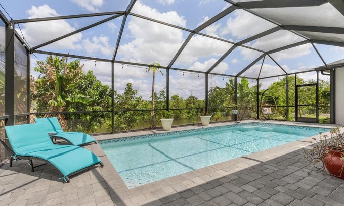 Burnt Store Casa | Heated Salt Water Pool, Kayaks, Pool Table - Villa Tropical Fruits - Roelens Vacations