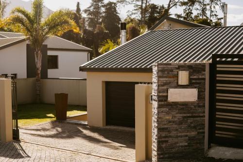 George Casa | Heathercreek Holiday Accommodation