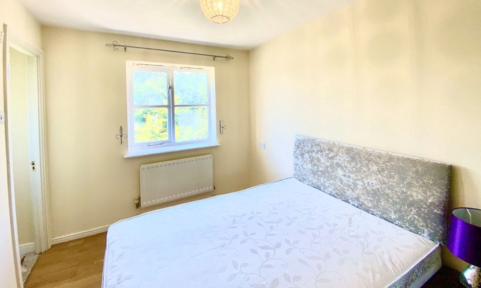 Yeading Casa | Heathrow House - 4 bedroom 3 bathrooms - London