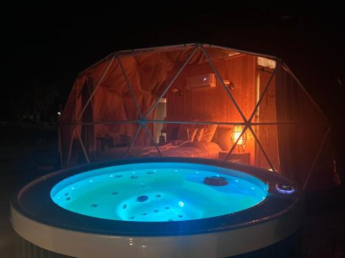 Korczew Chalet De Esquí | Heaven Reset Spa Luksusowy Glamping Jacuzzi w Naturze Blisko Warszawy