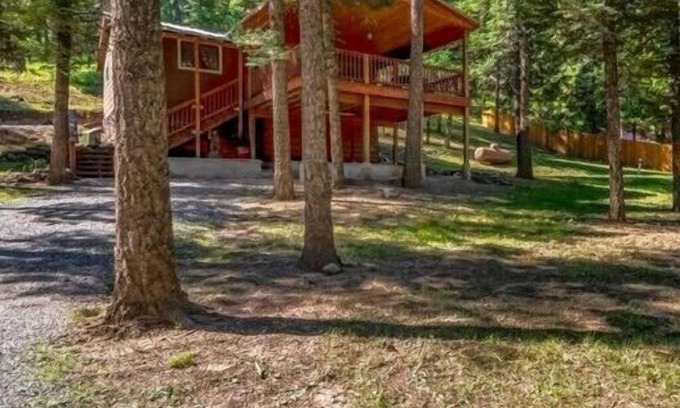 Ruidoso Cabina | Heaven Sent: 'Enviado desde arriba' con Jacuzzi.