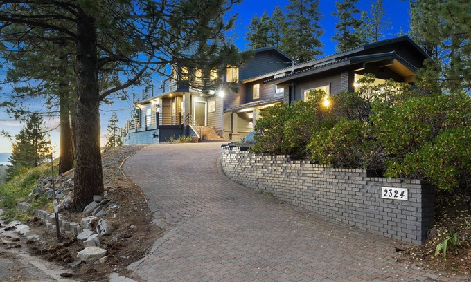 Montgomery Estates Casa | Heavenly Vista- South Lake Tahoe