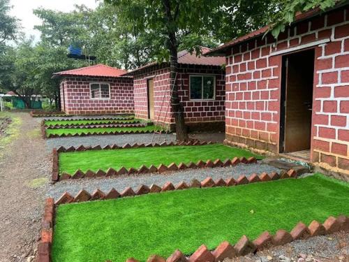 Uddar Casa | Heavenstone Resort