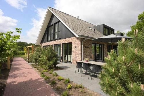 Municipality of Ede Casa | Heide Hoeve Hoekwoning met Hottub | 6 personen