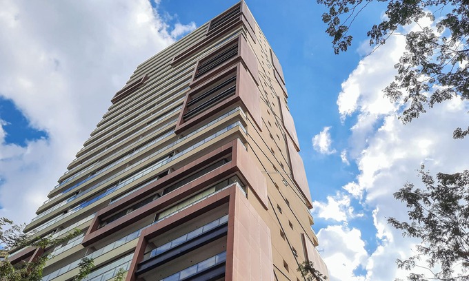 Vila Nova Conceicao Condominio | Helbor NUN prédio completo com piscina