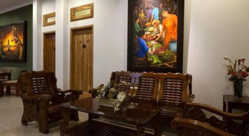 Klojen Casa | Helena Guest House