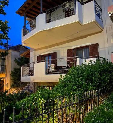 Paleros Apartamento | Helen’s house