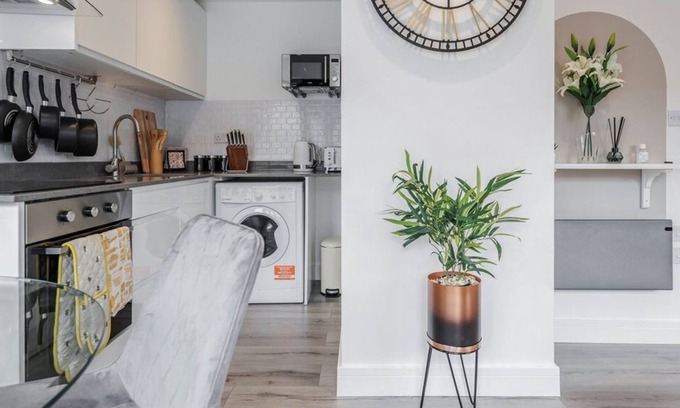 Wolverton Apartamento | Wonderful 2 Bedroom Apartment