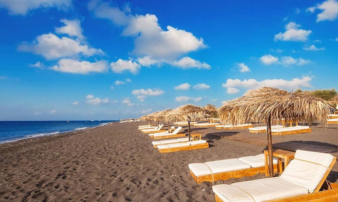 Perissa Hotel | Helios Beach Hotel