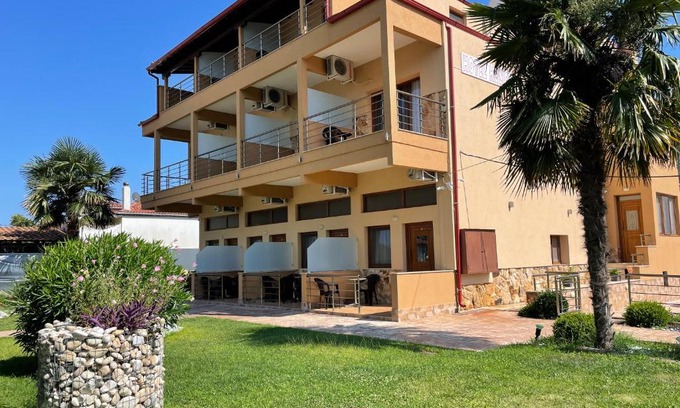 Stavros Hotel | Helios Hotel