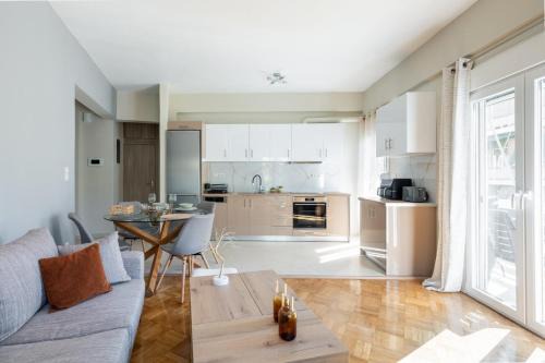 Vyronas Apartamento | HELIOS sunny comfortable apartment