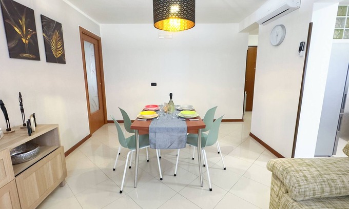 Sottomarina Apartamento | Hellen House by Ca-Sa Check