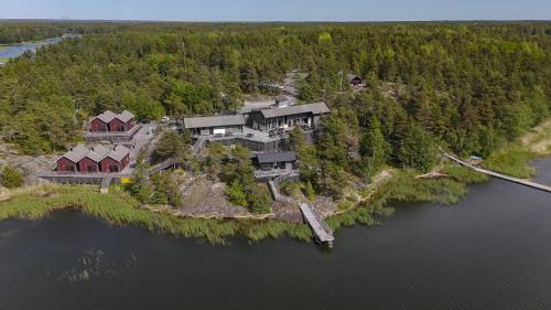 Rauma Cabina | Helmiranta, helmi merenrannassa