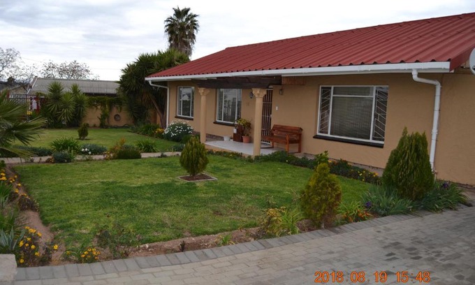 Oudtshoorn Apartamento | Heloise Home Stay
