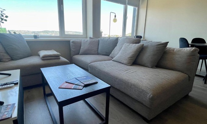 Sandviken Apartamento | Helt nyoppusett leilighet