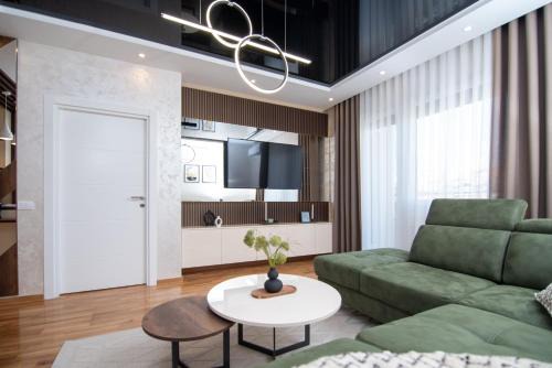 Arandelovac Apartamento | Hemingway LUX