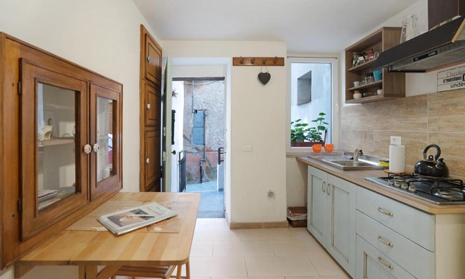 Pitelli Casa | Hemingway's Shelter