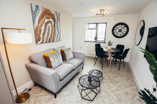 Barrow-on-Trent Apartamento | Hen & Chickens Luxury Apartments, Free Parking, By DerBnB