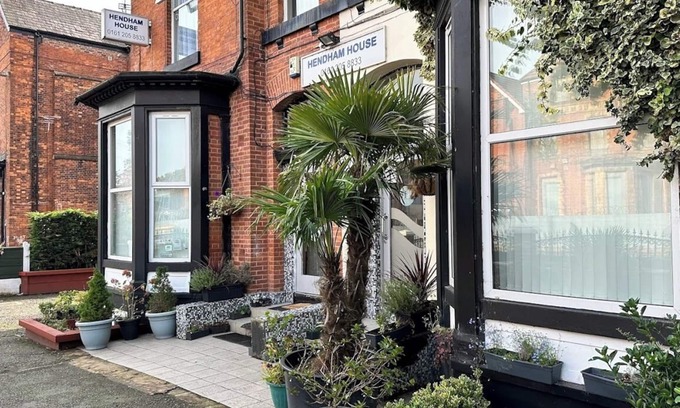 Manchester Hotel | Hendham House Hotel