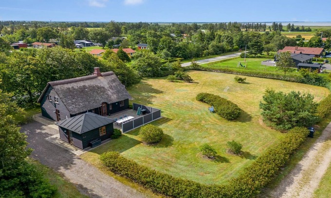 Skjern Casa | "Hendrina" - 250m to the fjord by Interhome