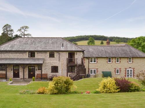 East Meon Casa | Henwood
