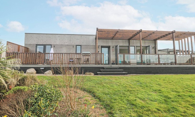 Portreath Cabaña | HEPWORTH, family friendly, character holiday cottage in Portreath