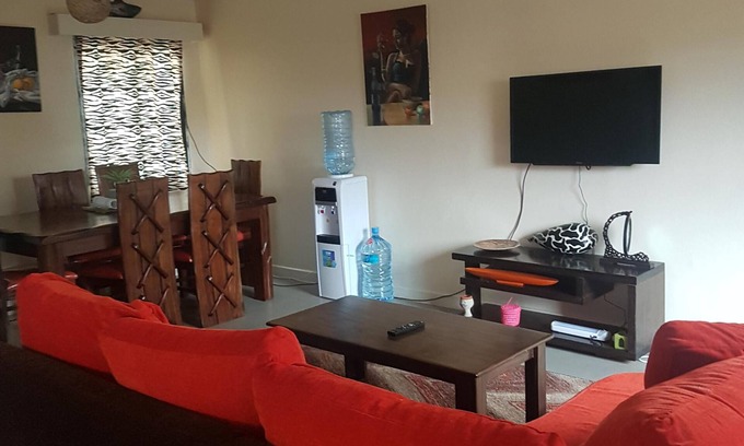Embakasi Casa | Hera - Casa tranquila y acogedora cerca del aeropuerto JKIA