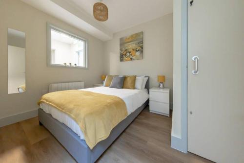 Hereford Apartamento | Hereford City Centre - Apartment 3, Isabella House - Modern Apartment In The Heart of The City - Sleeps 2 Guests - Hosted by RENTMYHOUSE