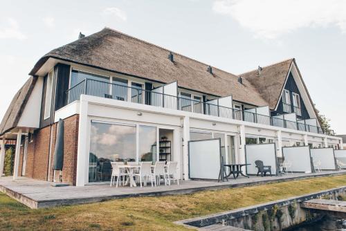 Heeg Casa | Herenhuis geschakeld | 8 personen - Boutique Parc Pharshoeke