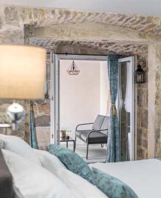 Kastel Sucurac Apartamento | Heritage apartman Geza in centar with private parking
