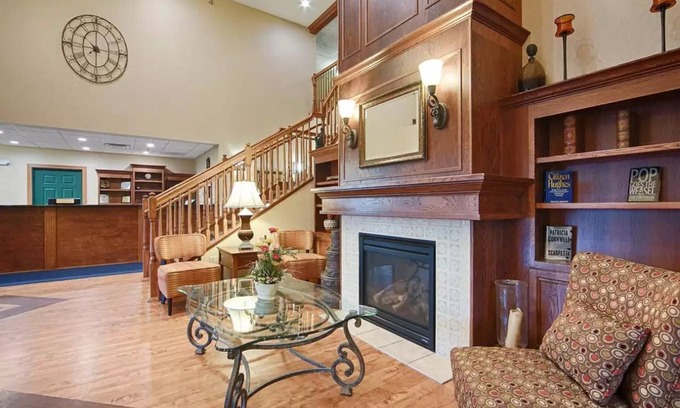 Dickinson Hotel | Heritage Hotel