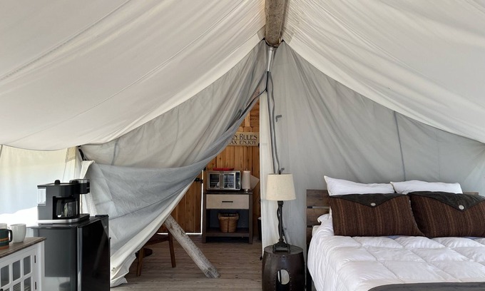 Bozeman Cabina | Heritage Ranch 'Elk' Tent (6)