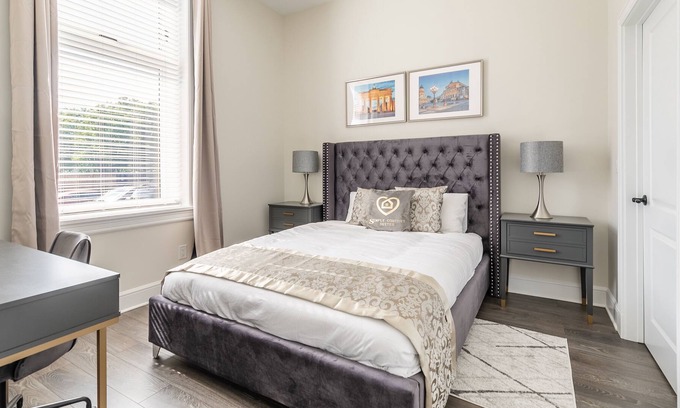 Smiths Falls Apartamento | Heritage Rideau 1Br Apartment. Free Parking
