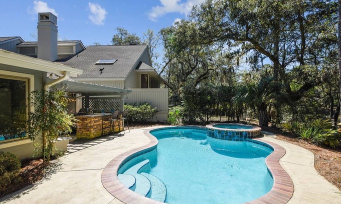 Heritage Woods Casa | Heritage Woods charmer- close to the beach, South Beach, Beach Club, + 4 bikes
