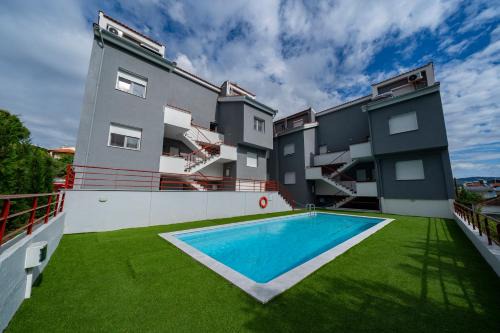 Nea Iraklitsa Apartamento | Hermes Design Suites