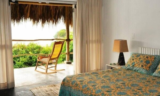 Santa Marta Casa | HERMOSA CABAA ENTRE EL RO Y EL MAR