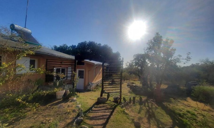 Las Rosas Casa | Hermosa casa en el monte a los pies del Champaquí