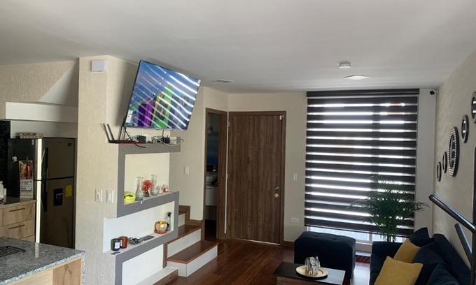 Tumbaco Casa | Hermosa casa nueva moderna