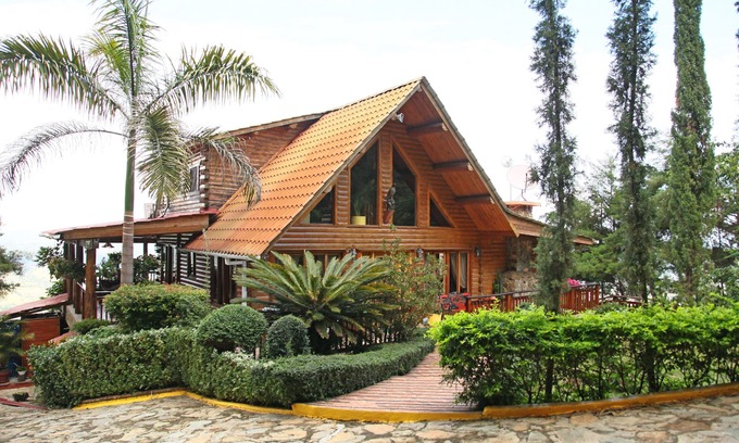 Pinar Quemado Villa | Hermosa Villa de Montaña "LA DACHA DE PAQUITA" en Jamaca de Dios.