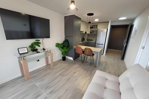 Antofagasta Apartamento | Hermoso departamento de 1D, terraza y vista al mar