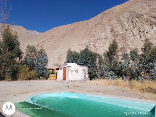 Paiguano Otro | Hermoso domo privado para 2 personas con piscina - Cochiguaz- Valle de Elqui