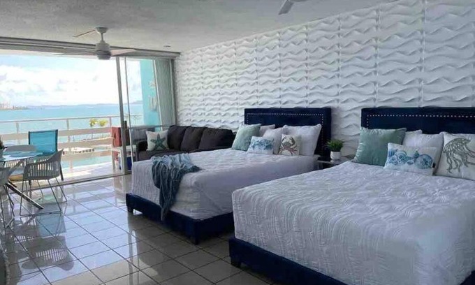 Las Croabas Apartamento | Hermoso Estudio frente al mar Ocean Blue Faith