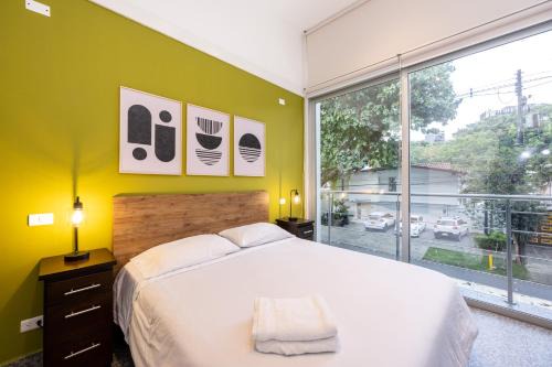 Patio Bonito Apartamento | Hermosos aptos en Patio Bonito, Poblado
