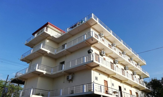 Kuchchaveli Hotel | Hero Palace Hotel