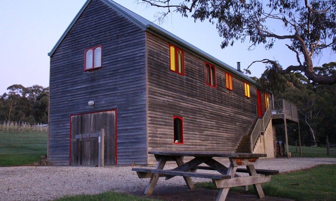 Kettering Cabaña | Herons Rise Vineyard Accommodation-The Wine Loft