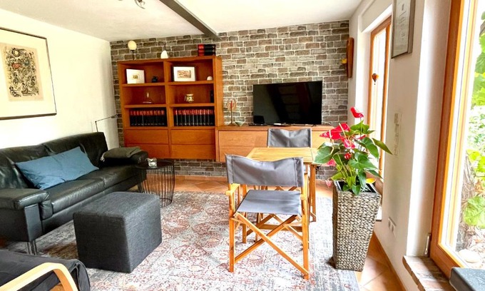 Roedermark Casa | Herzensort - idyllisches Gästehaus für 2 im Garten