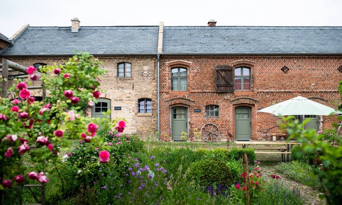 Oberhavel Condominio | Heuboden Ferienwohnung in Historischem Stallgebäude auf Vierseithof