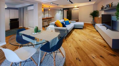 Nou Moles Apartamento | Hexagonal Design Apartment
