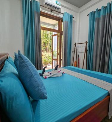 Devinuwara Casa | Hey Lala Talalla